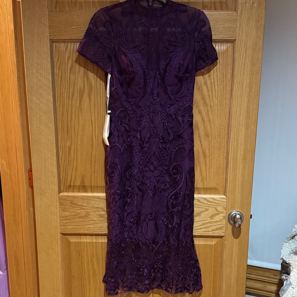 JJs House Deep Purple Midi Lace Dress - Picture 4 of 9
